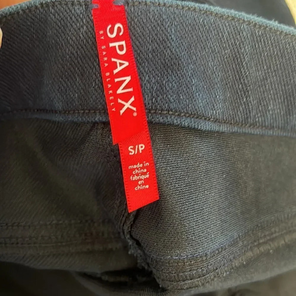Spanx Jean-ish® Ankle Leggings  - Picture 5 of 5